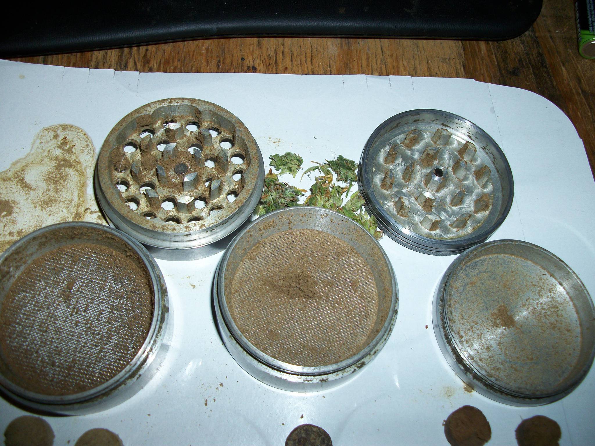 ceramic herb grinder